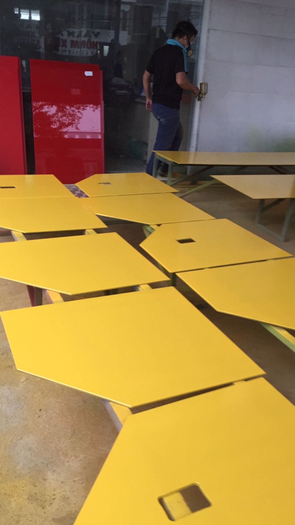 Gia công sơn -  14